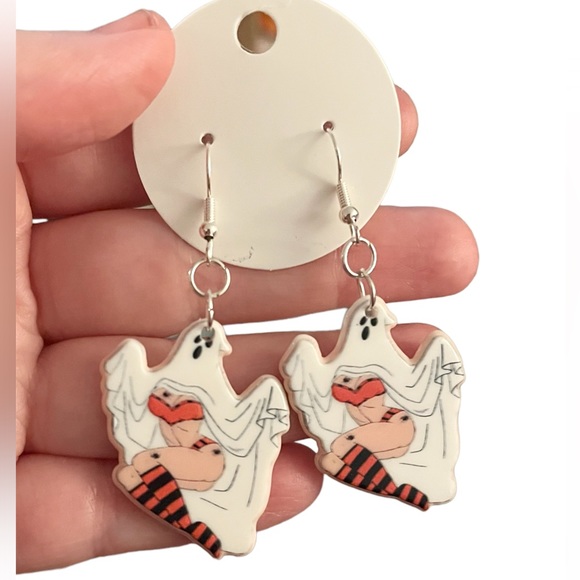 Sexy Spooky Girl Earrings - Halloween - Picture 2 of 4